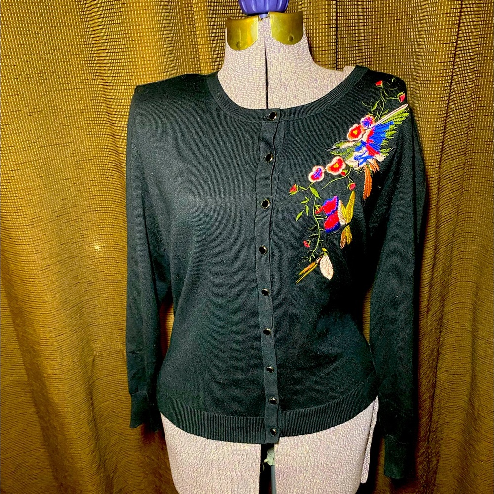 Hummingbird embroidered cardigan colorful design